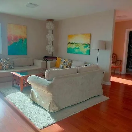 Luxury To The Ocean *