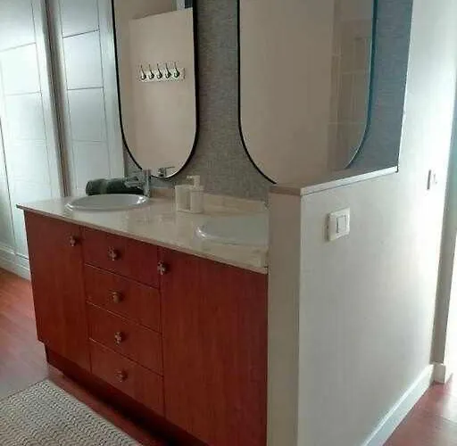 Luxury To The Ocean *